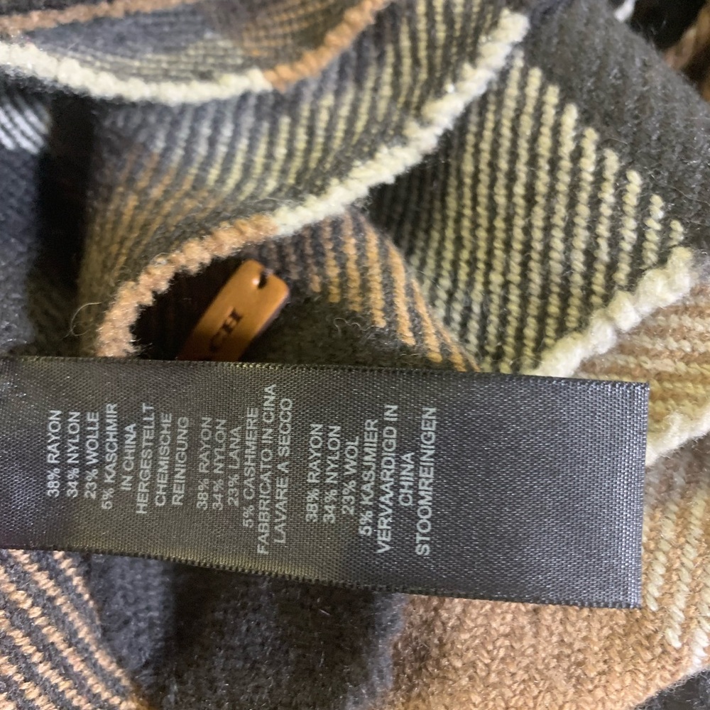 🌷🌷HP 🎉SALE NWT Authentic Coach Scarf - Picture 8 of 13